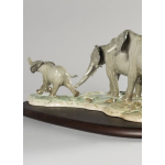 Статуэтка "Слоны следуют вашим стопам" Lladro