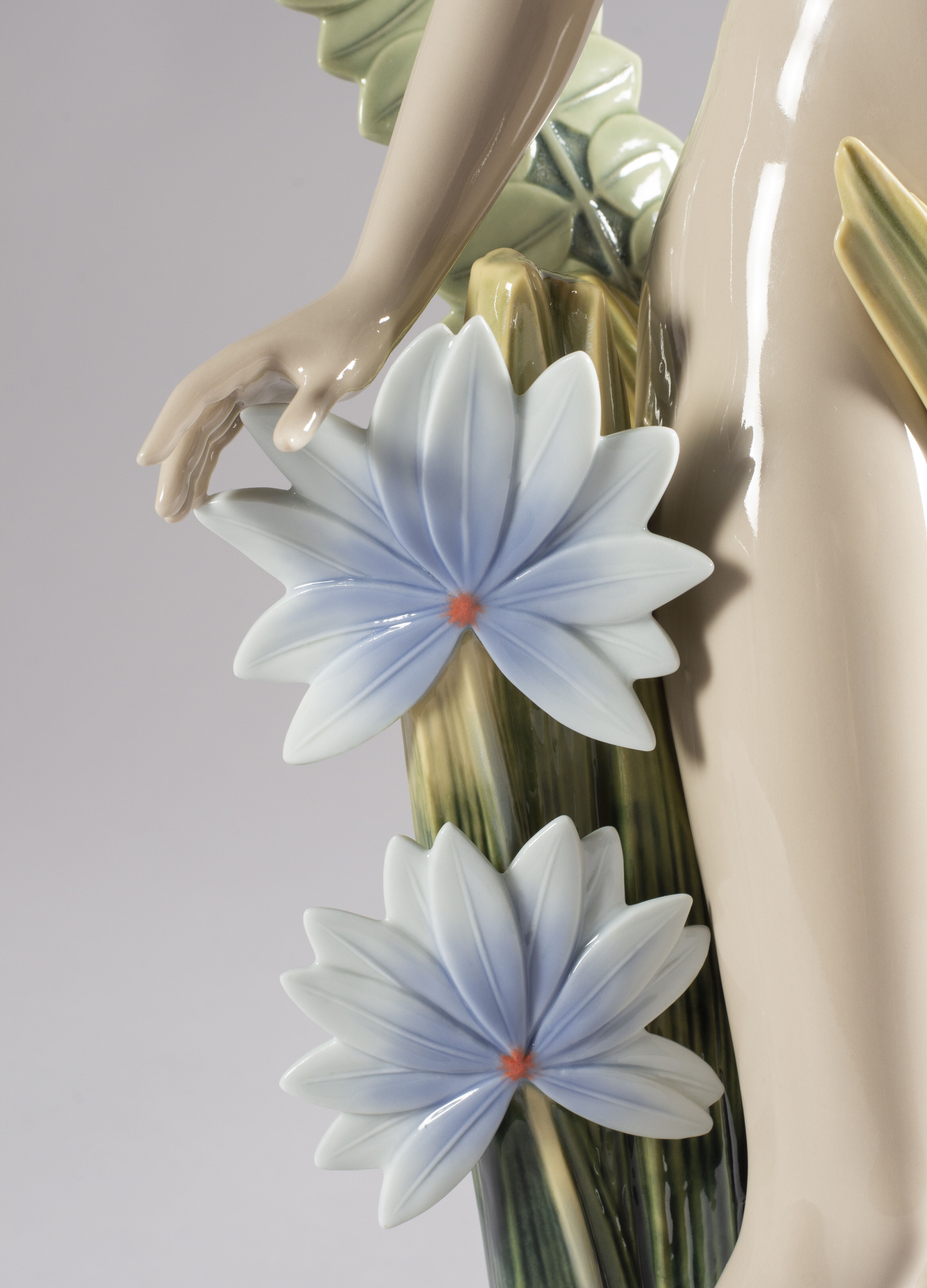 Статуэтка "Обнажённая девушка" Lladro