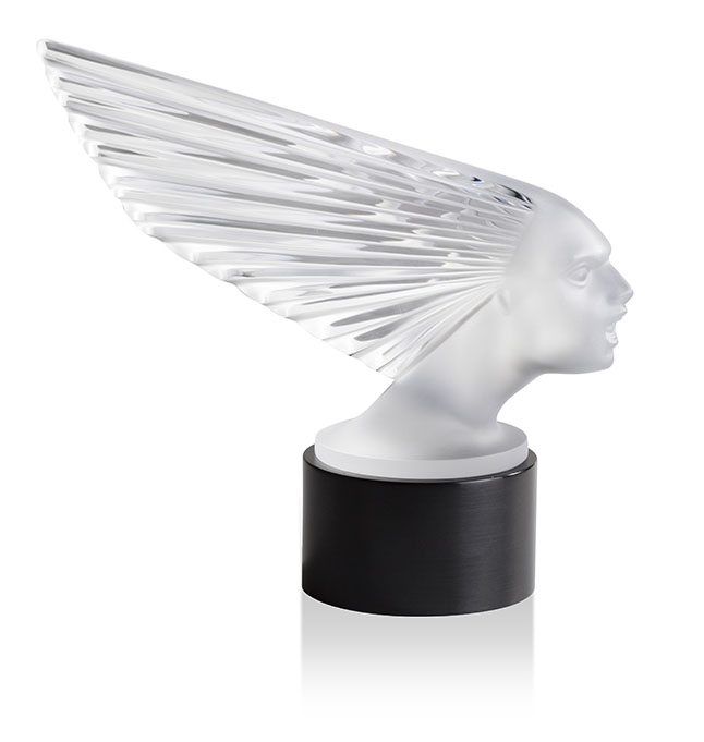 Статуэтка "Victoire" Lalique