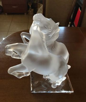 Статуэтка "Дикие лошади" Lalique