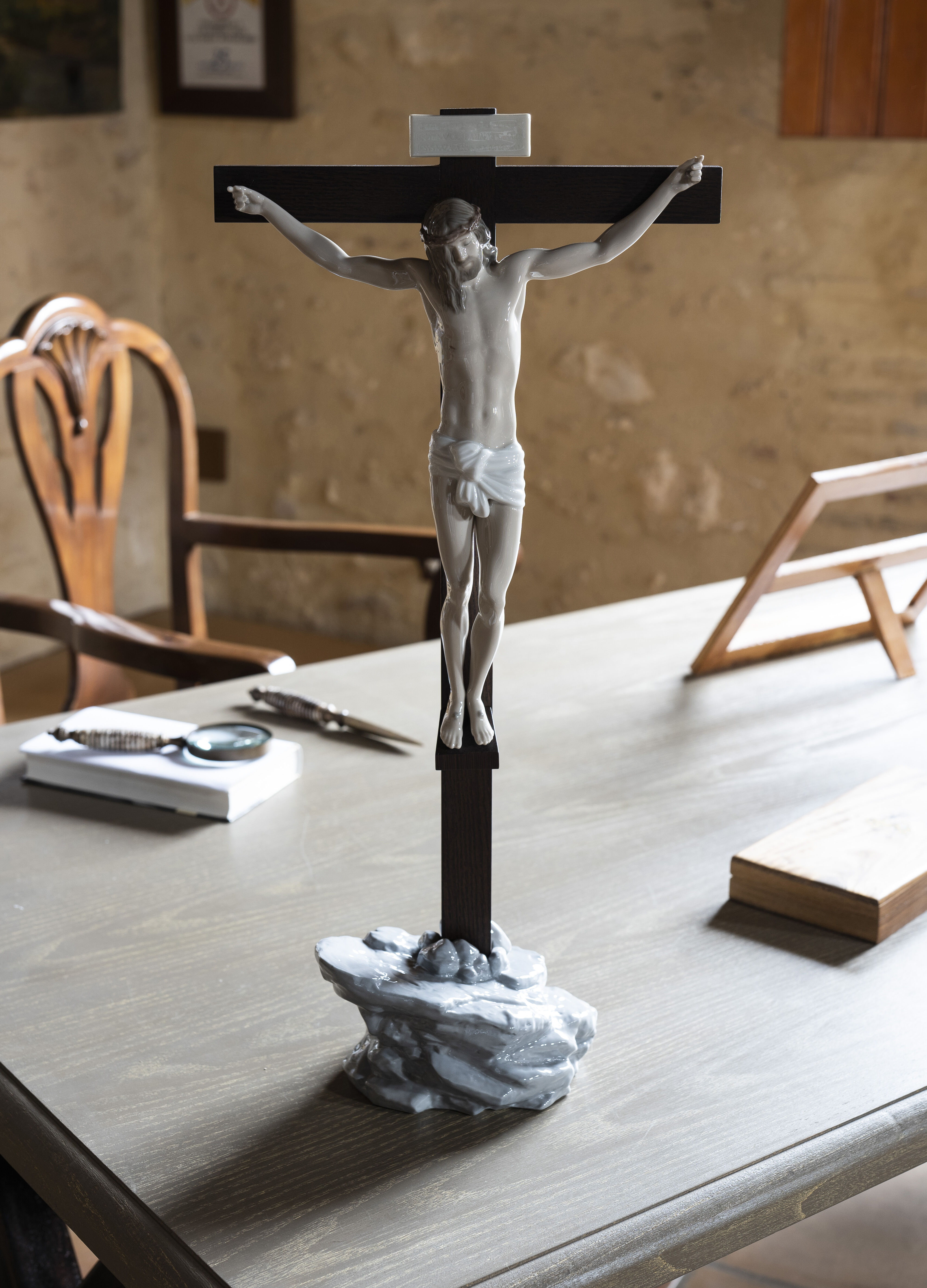 Статуэтка "Распятие" H=60 Lladro