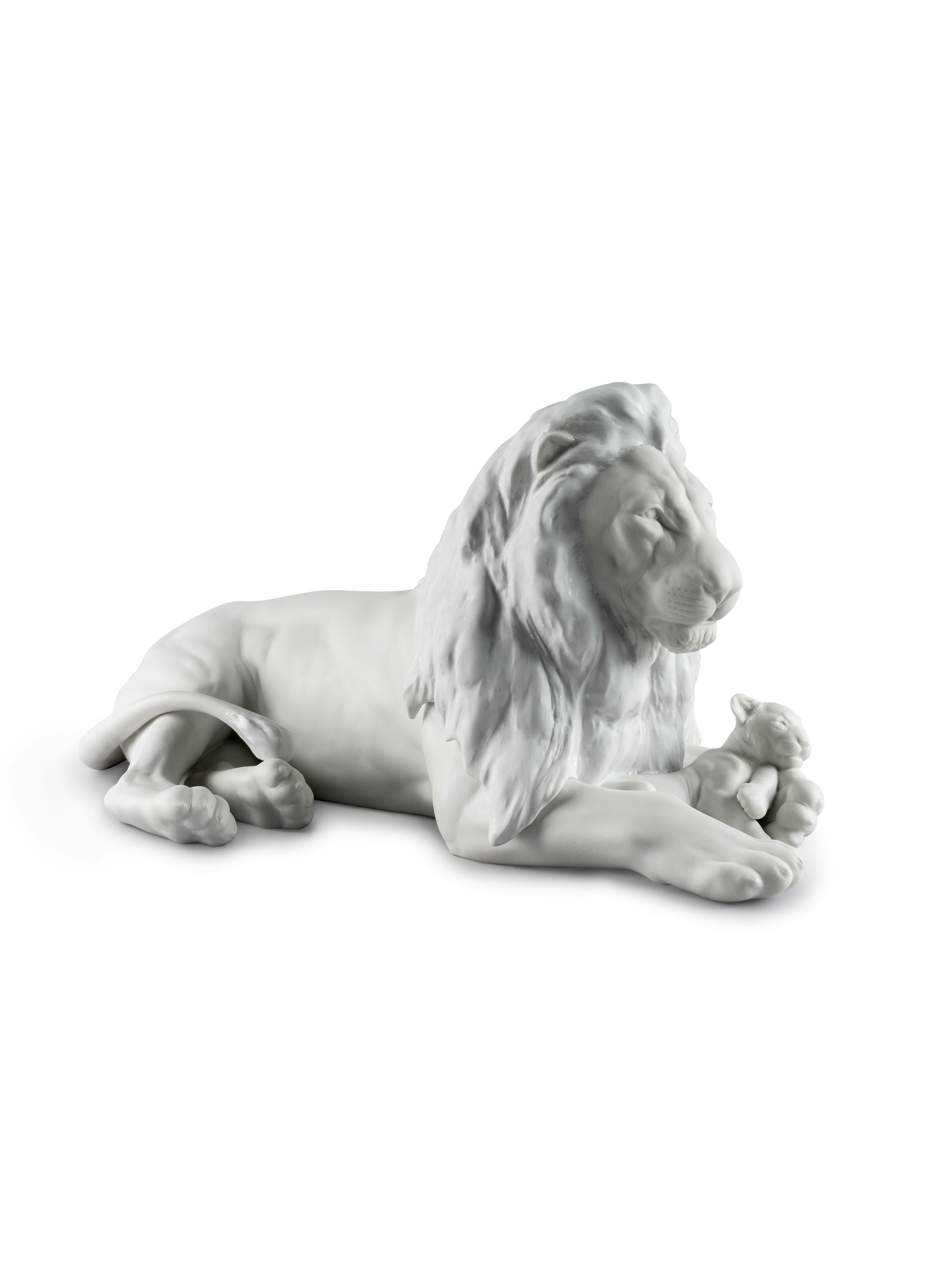 Статуэтка "Лев со львёнком" Lladro