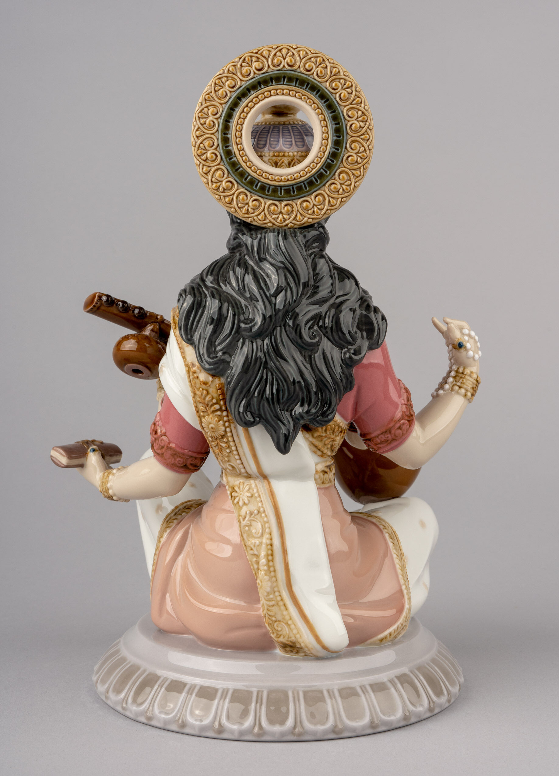 Статуэтка "Богиня Сарасвати" Lladro