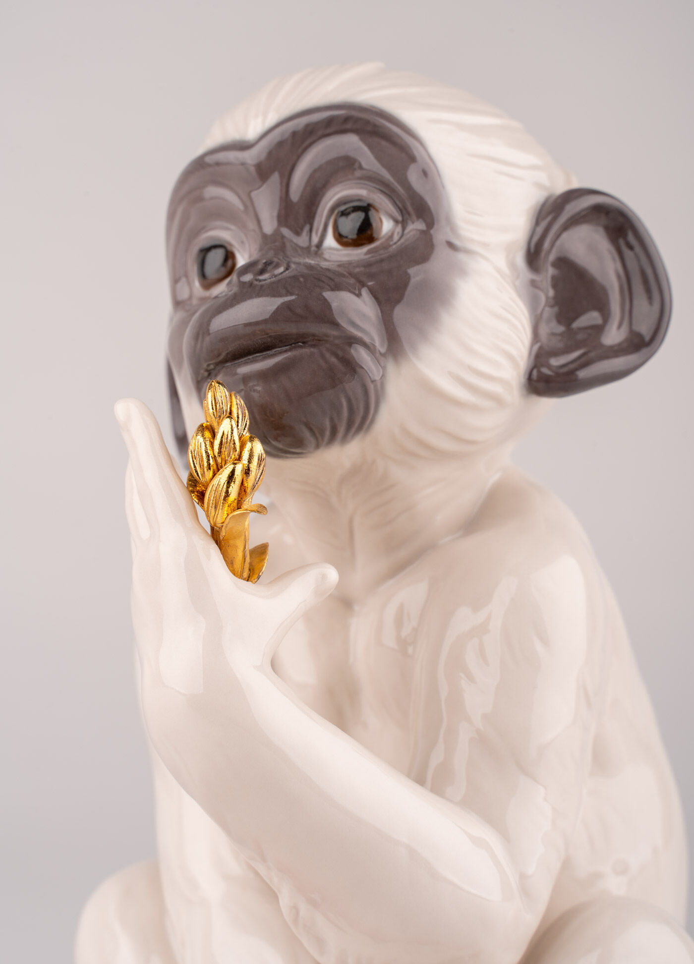 Статуэтка "Маленькая обезьяна" Lladro