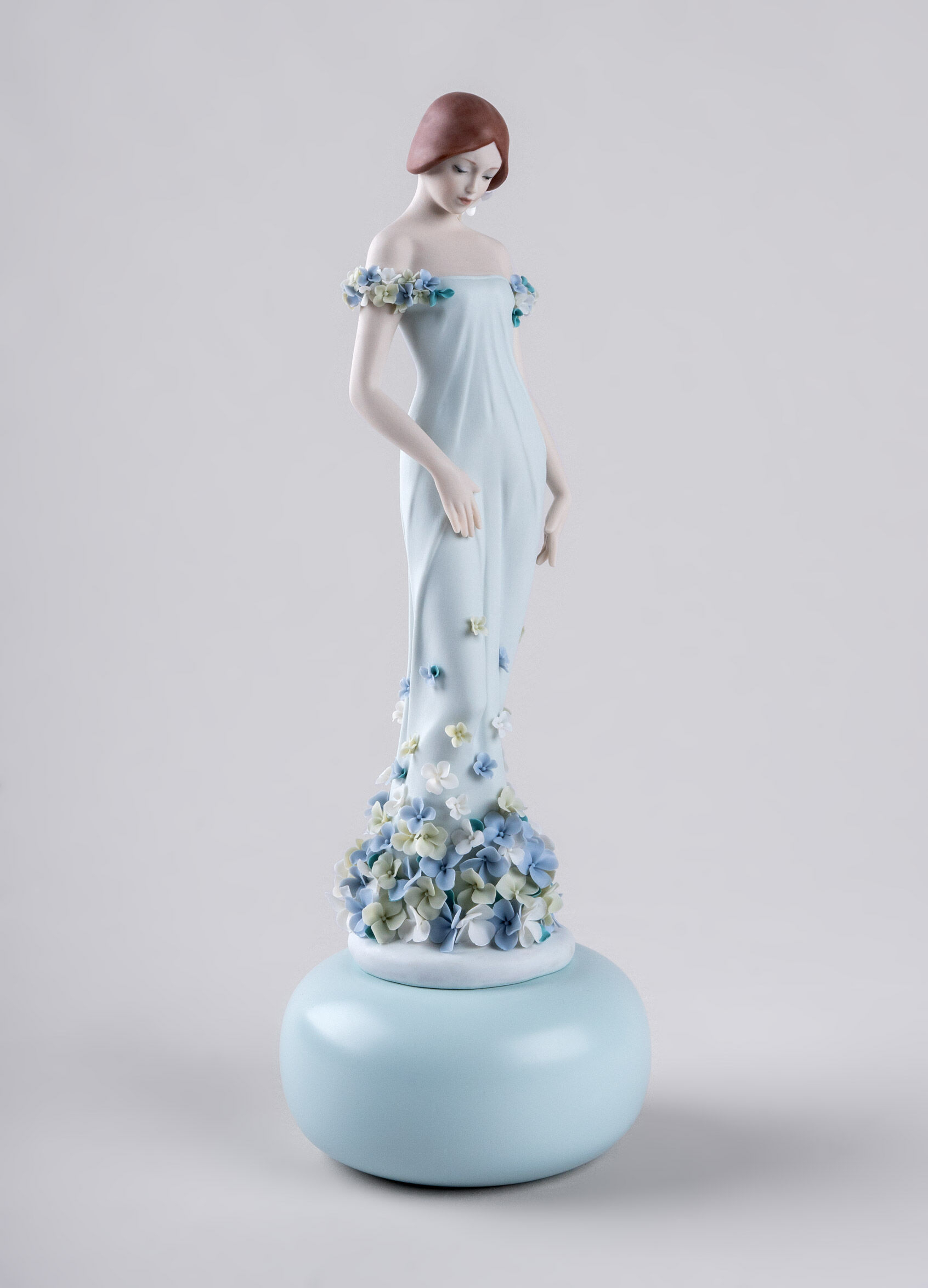 Статуэтка "Высокая привлекательность" Lladro (Лимитированная серия 300 экз.)