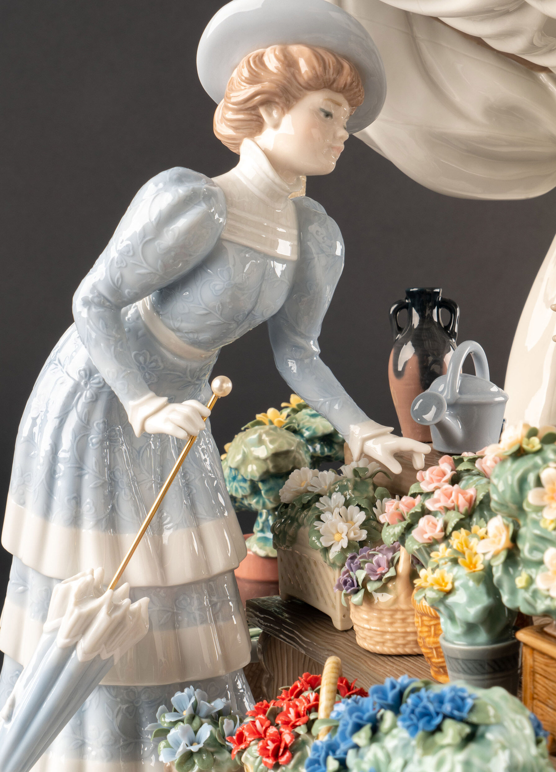 Статуэтка "Цветочный рынок" Lladro (Лимитированная серия 750 экз.)