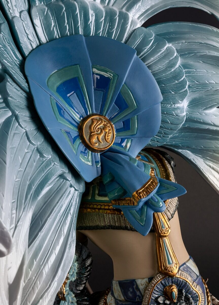 Статуэтка "Танец Ацтека" Lladro