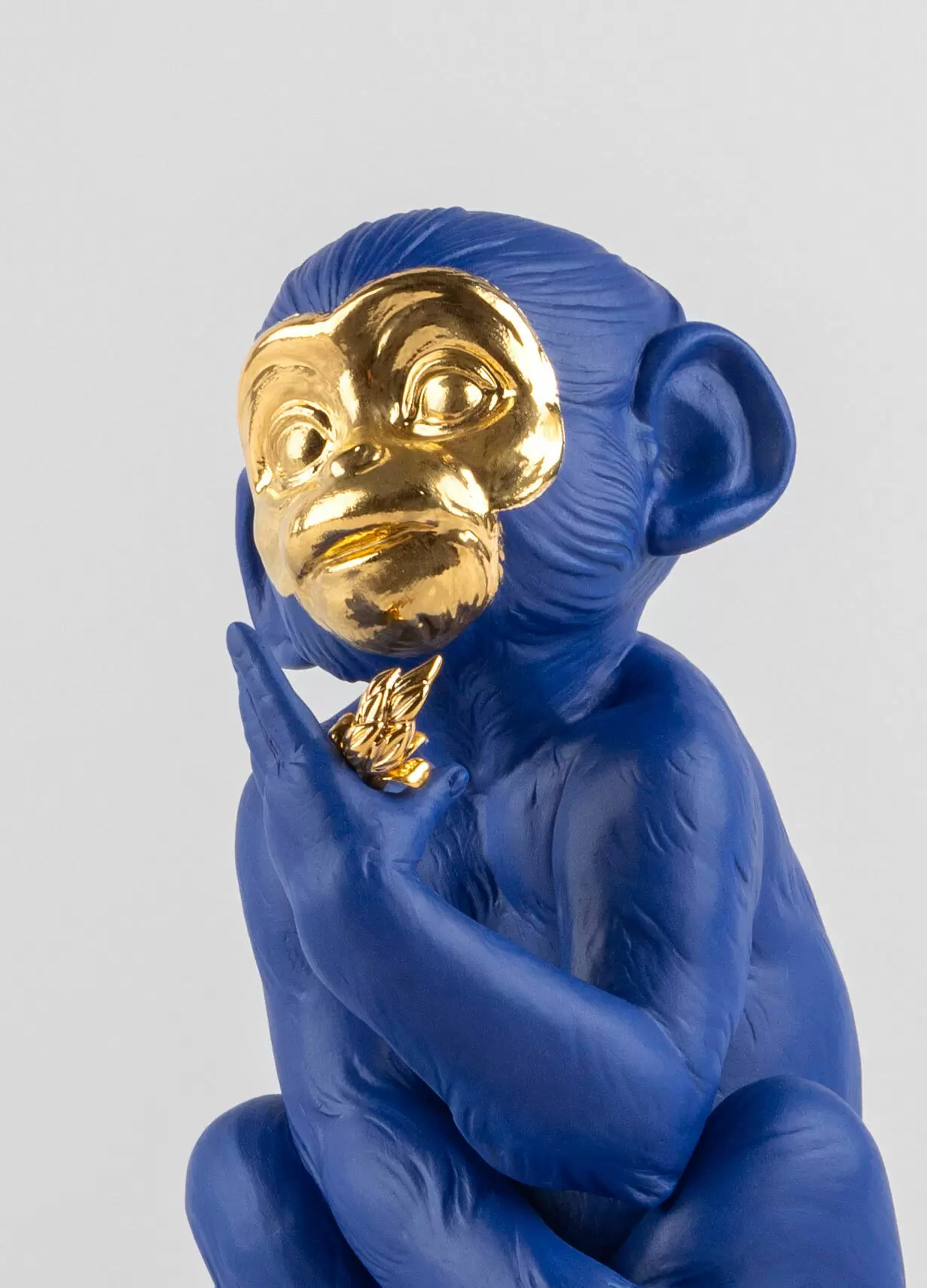 Статуэтка "Маленькая обезьяна" Lladro