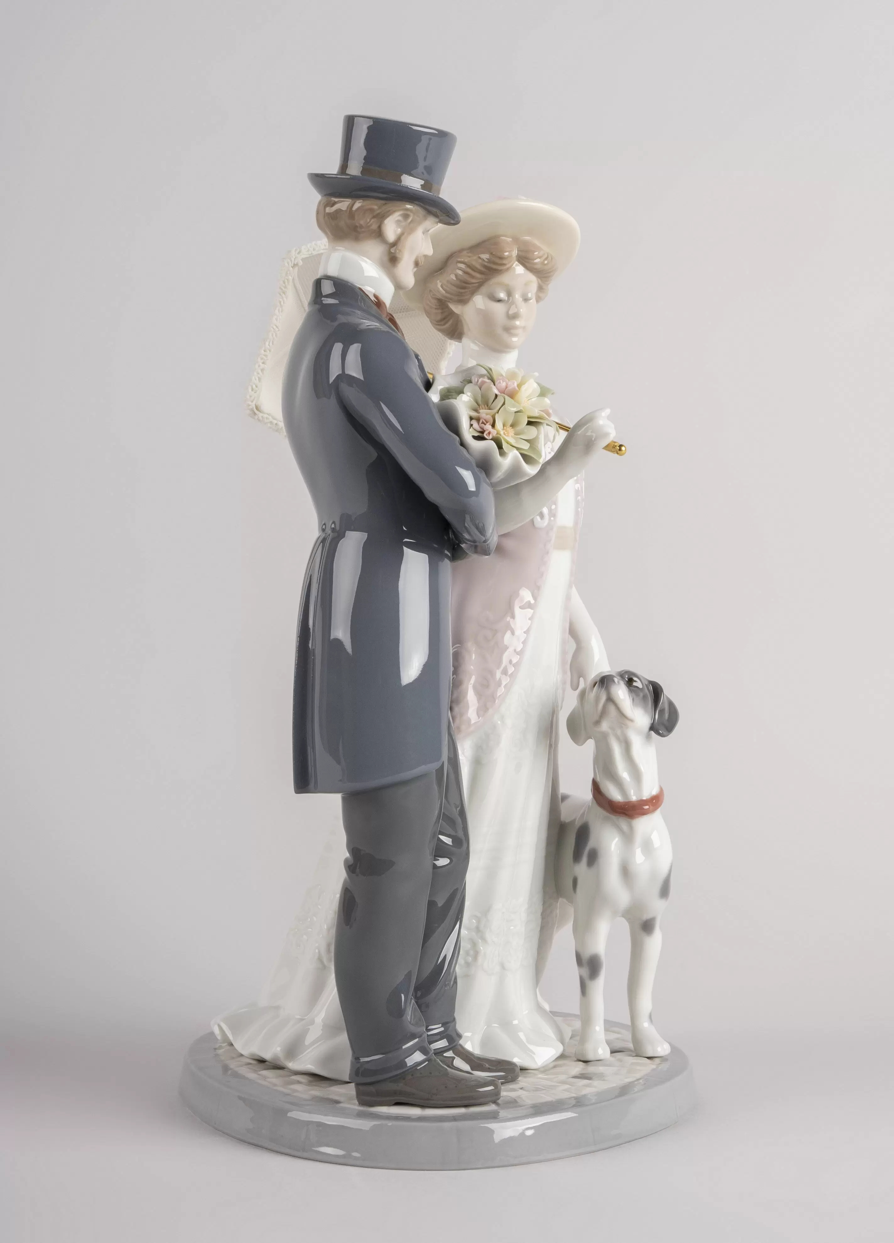 Статуэтка "Кинжал и Роза" Lladro