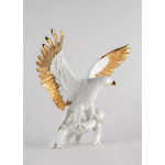 Статуэтка "Орёл" бело-золотой Lladro