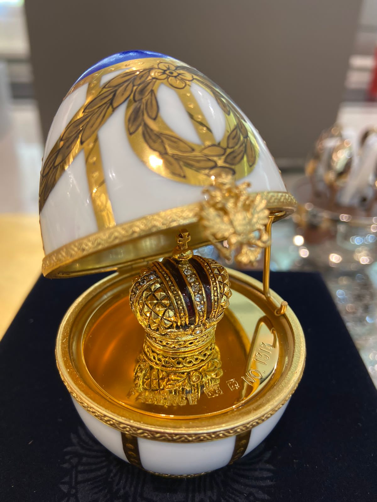 Яйцо "Корона" FABERGE