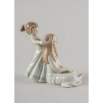 Статуэтка "Расчесывание волос" Lladro