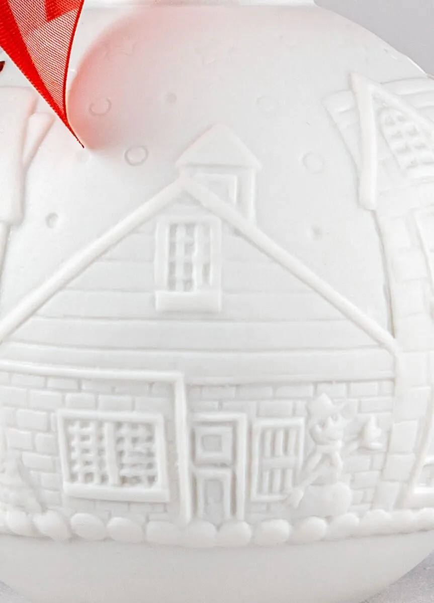 Елочный шар 2023 Lladro