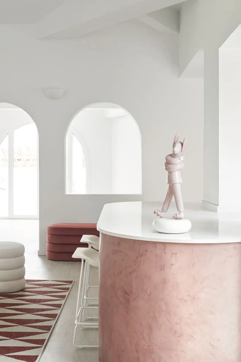 Статуэтка "В объятиях" (розовая) Lladro