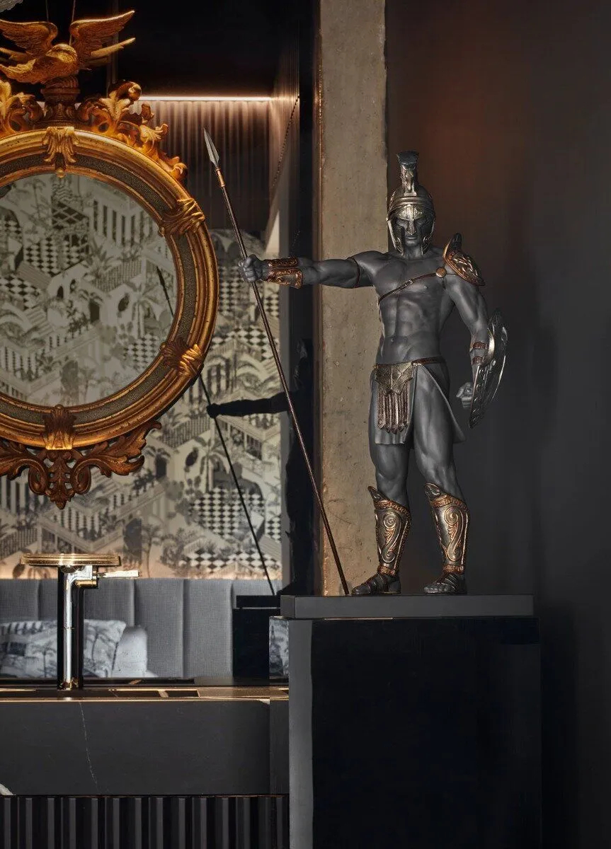 Статуэтка "Спартанец" Lladro