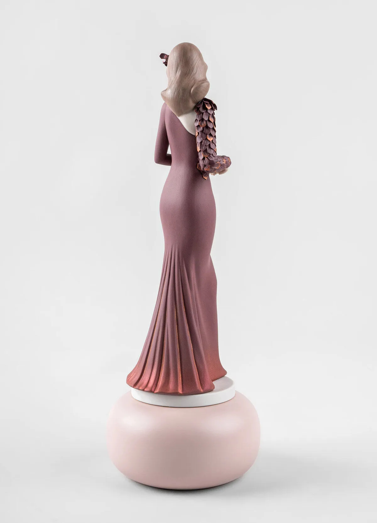 Статуэтка "Вечный стиль" Lladro