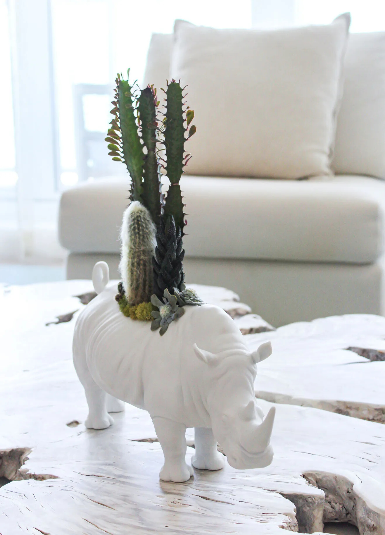 Статуэтка "Носорог" Lladro