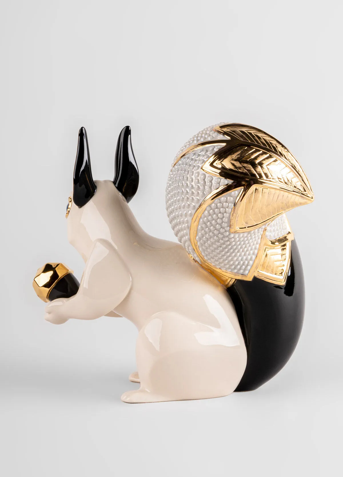 Статуэтка "Белка" Lladro