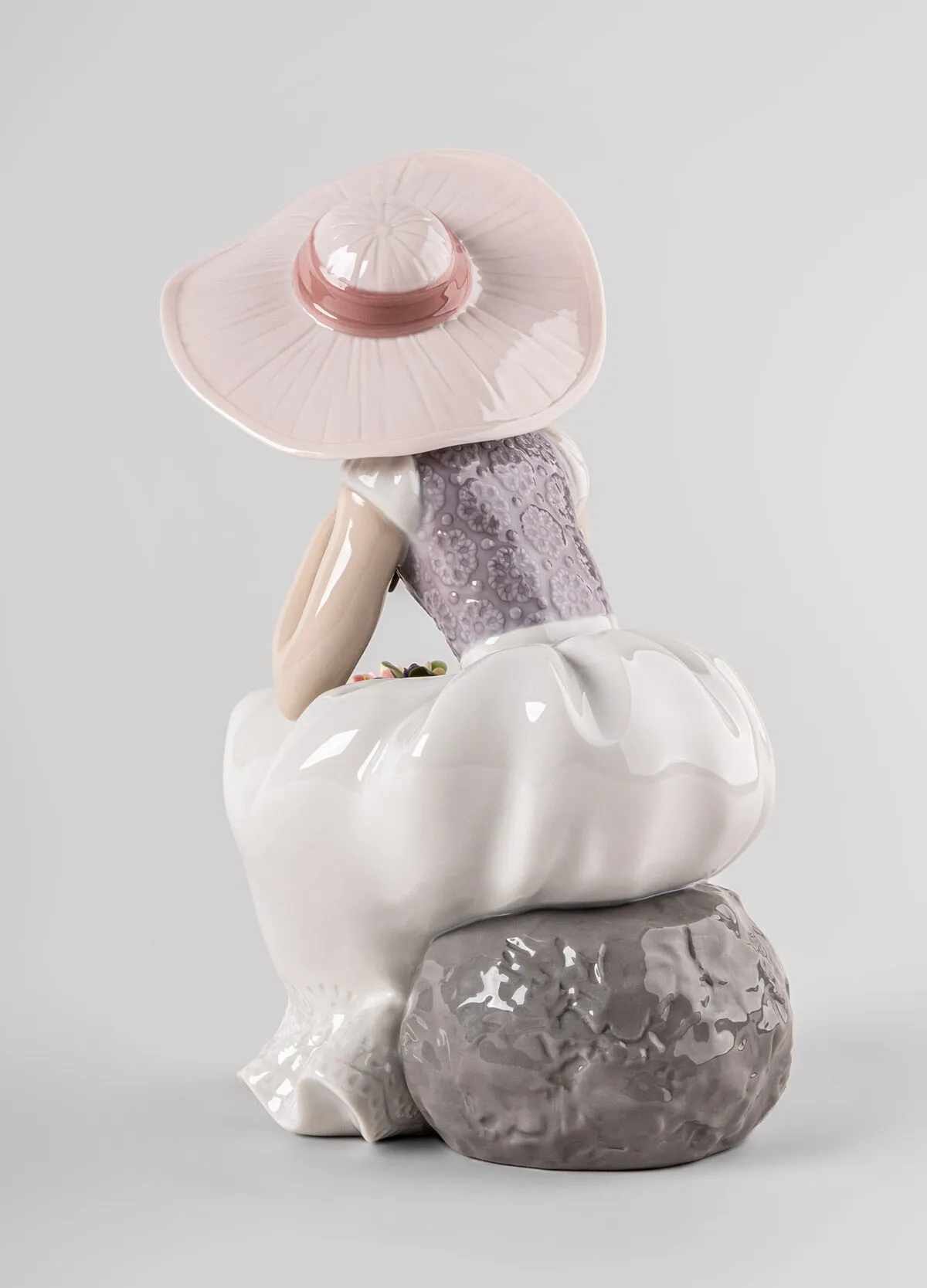 Статуэтка "Пришла весна" Lladro