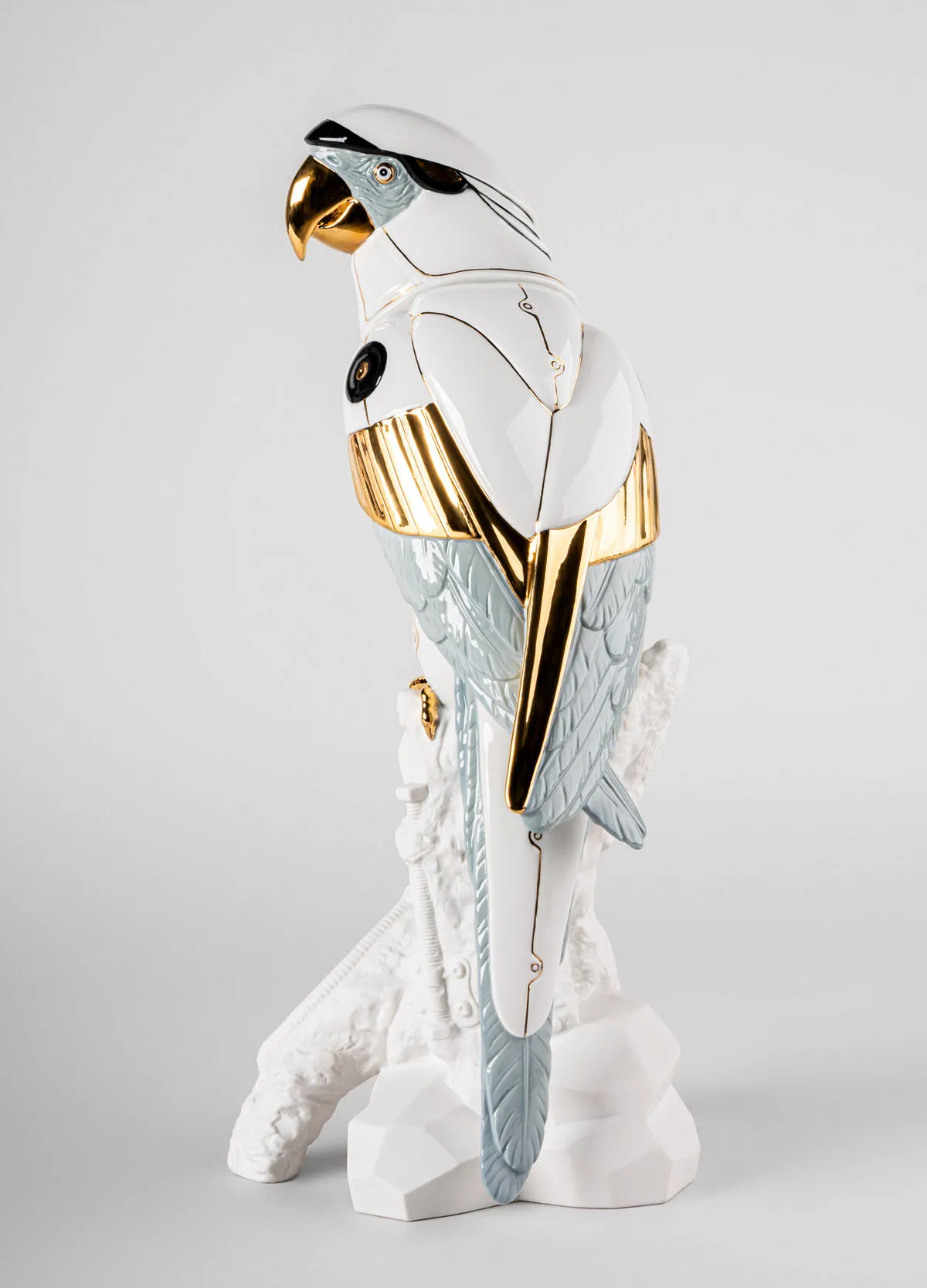 Статуэтка "Ара" Lladro
