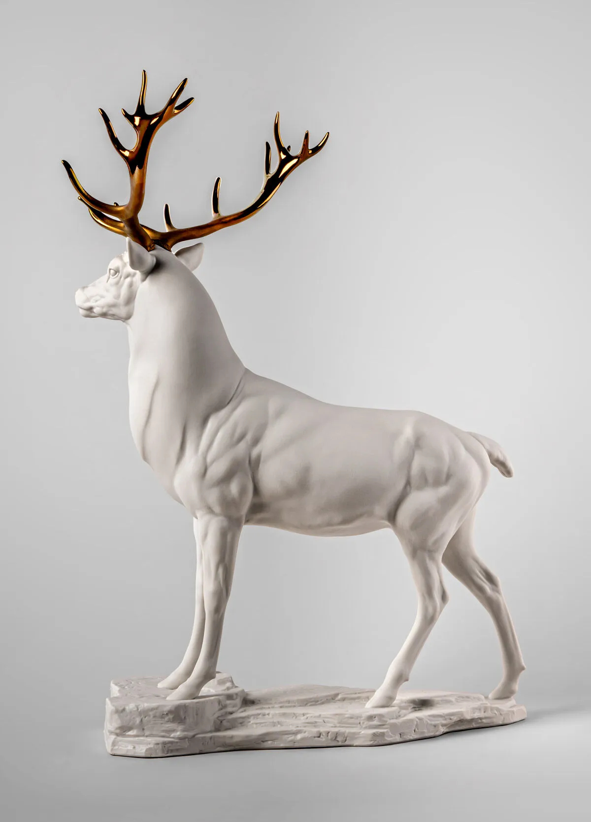 Статуэтка "Олень" Lladro